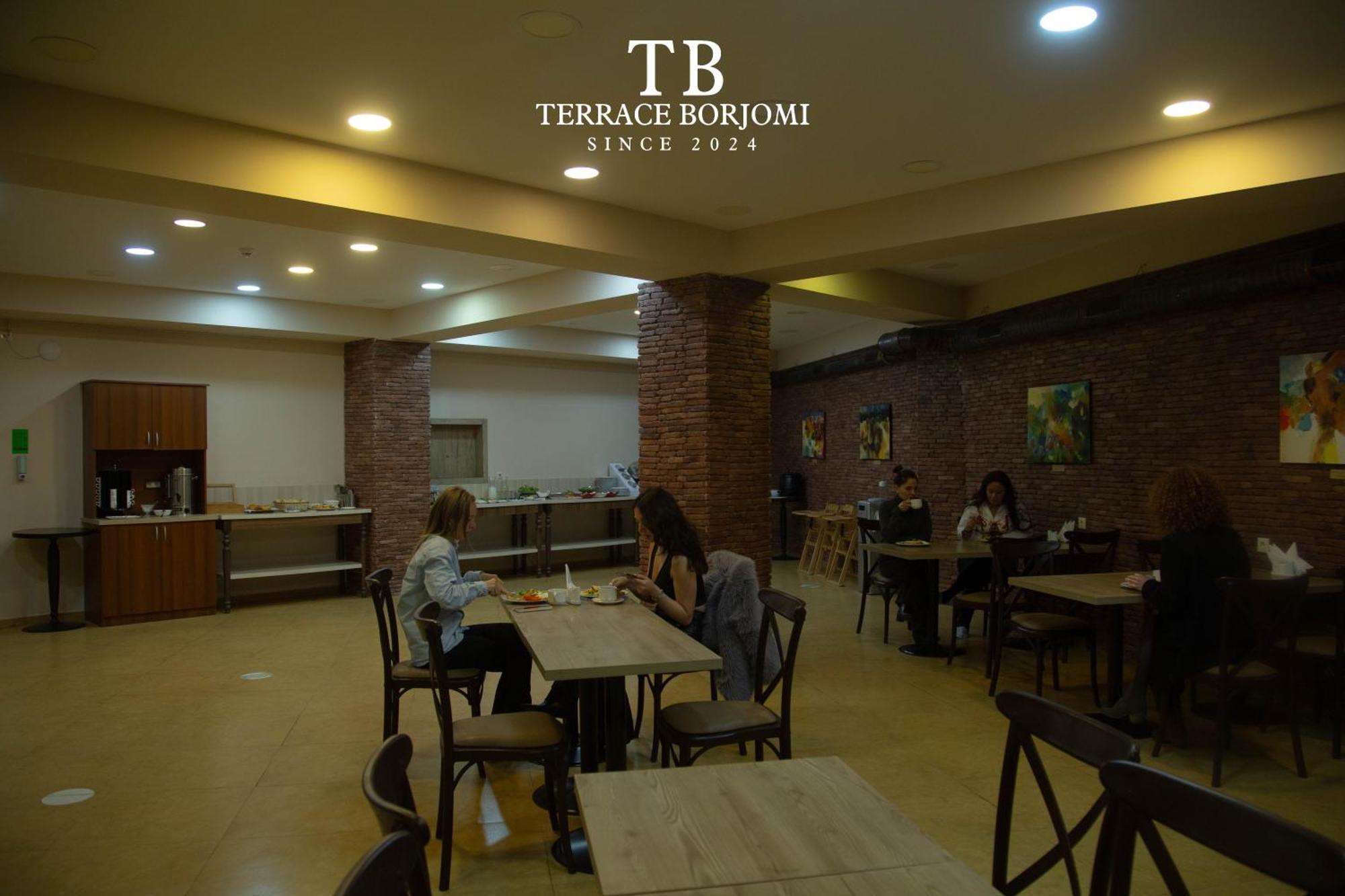 Terrace Borjomi Hotel Bagian luar foto