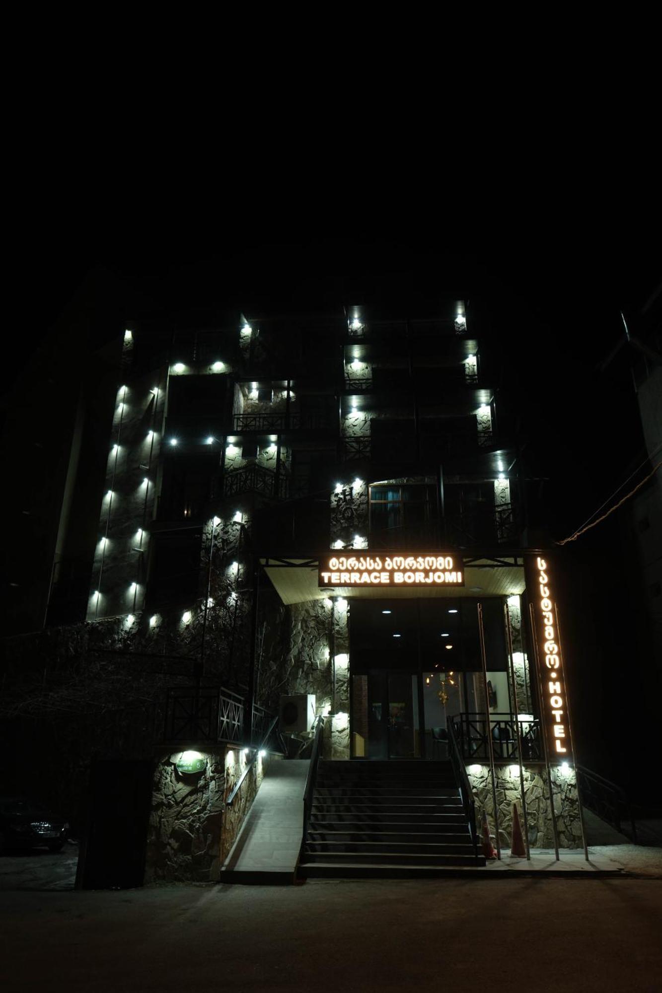 Terrace Borjomi Hotel Bagian luar foto